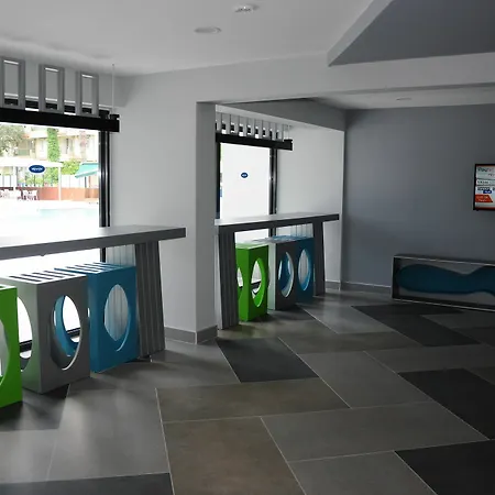 Exelsior Junior Otel